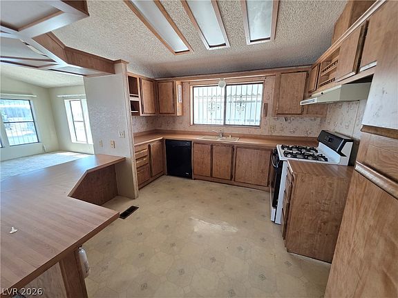3rd image of 3117 Bellavista Ln