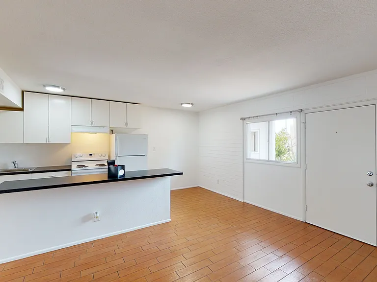 1712-1724 E Ocotillo Rd — Photo 145