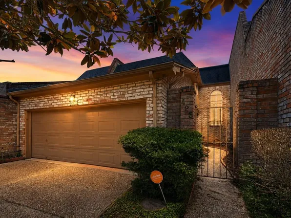 425 E Fair Harbor Ln, Houston, TX 77079