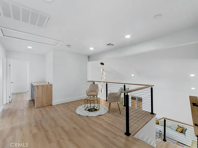 32232 Fall River Rd — Photo 17