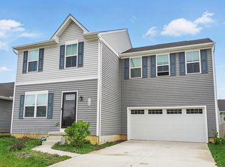 508 Skyway Dr, Springfield, OH 45505