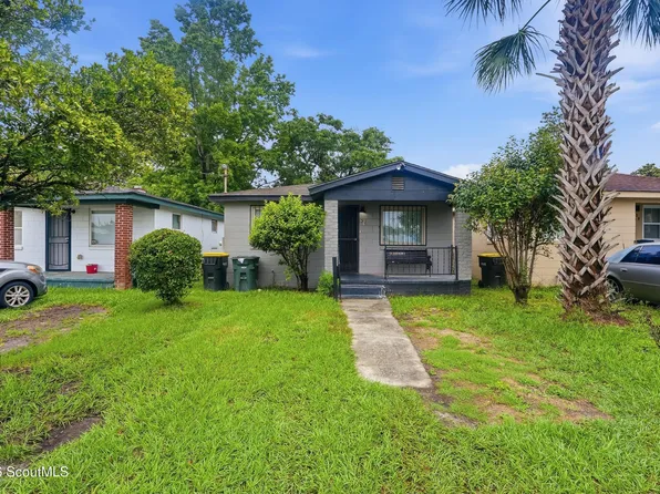 31 Lissner Ave, Savannah, GA 31408