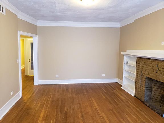 5th image of 6607 S Greenwood Ave #1S