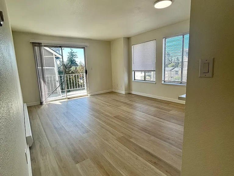 Olympic View Apartments — Photo 28