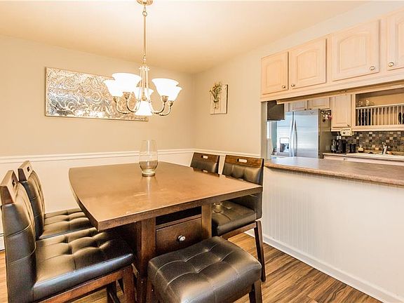 5th image of 5729 Paisley Pl
