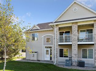 5648 100th Ln N, Brooklyn Park, MN 55443