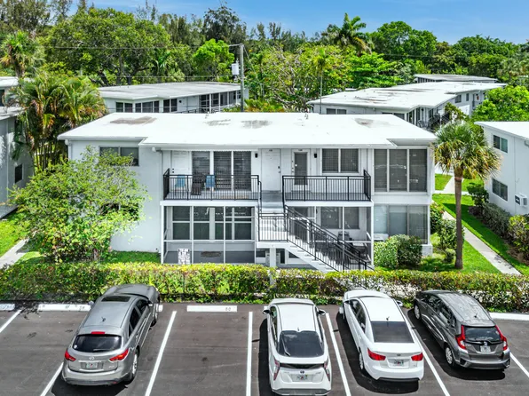 1045 SE 15th Street #13d, Fort Lauderdale, FL 33316