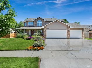 2470 S Tagish Way, Meridian, ID 83642