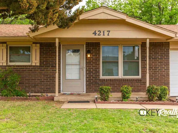 4217 SE Elmhurst Ln, Lawton, OK 73501
