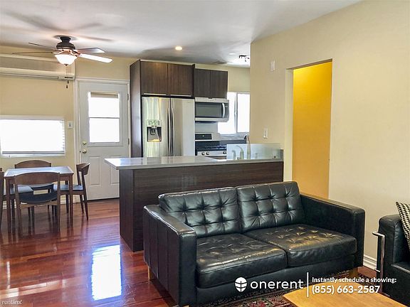4th image of 3711 Eagle Rock Blvd