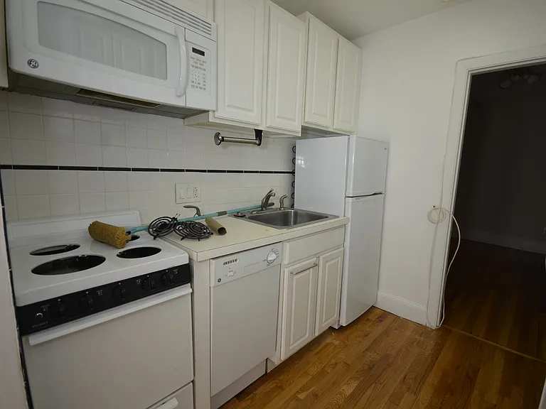 45 Westland Ave #13 — Photo 8