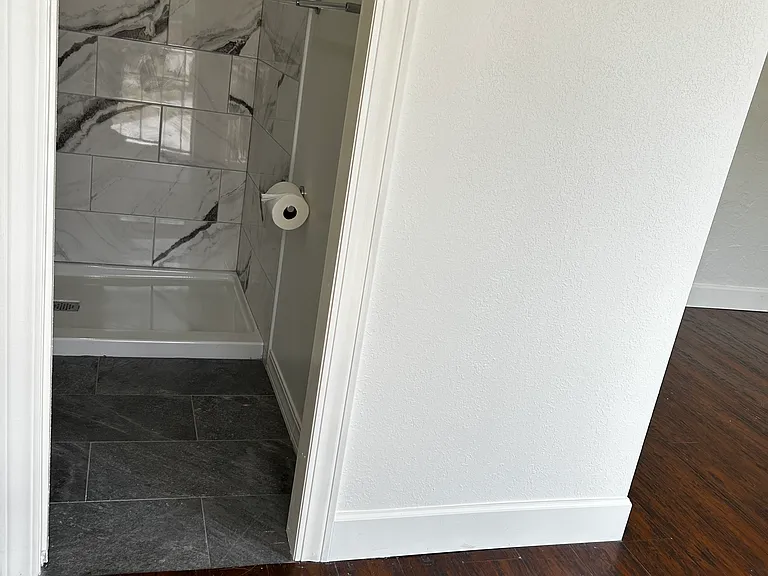 4406 La Luz Ave — Photo 32