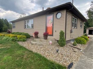 862 Northeast Ave, Tallmadge, OH 44278