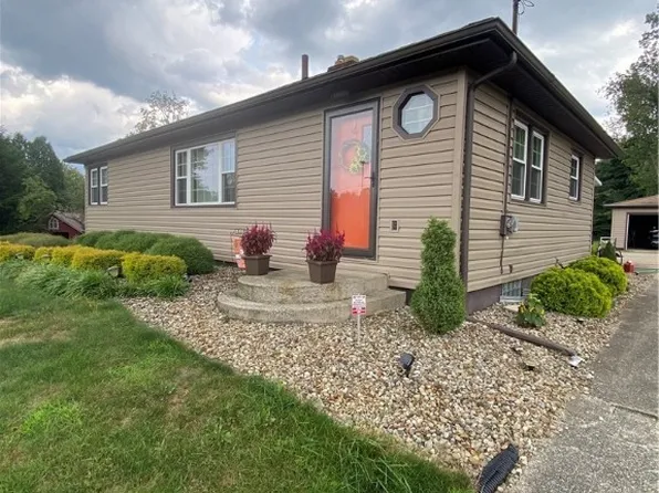 862 Northeast Ave, Tallmadge, OH 44278