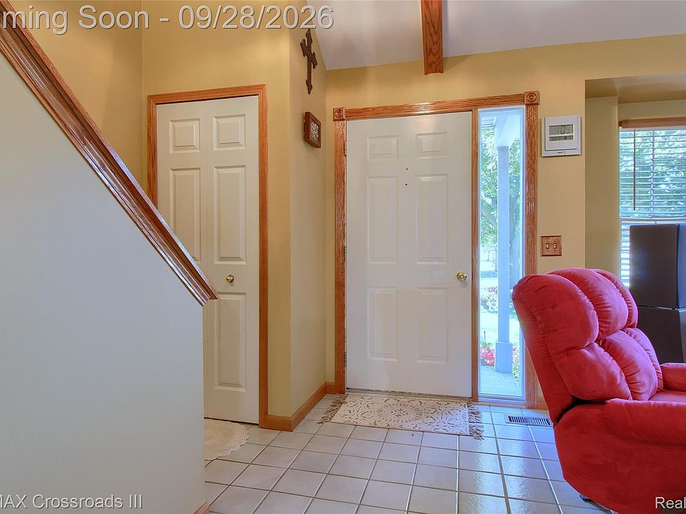 409 Breakwater Ct, photo 6