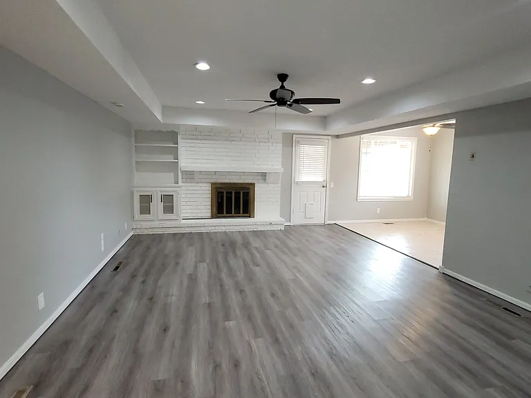 1219 W Boston Pl S — Photo 1