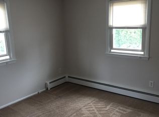 1 Perry Dr #8, Danvers, MA 01923