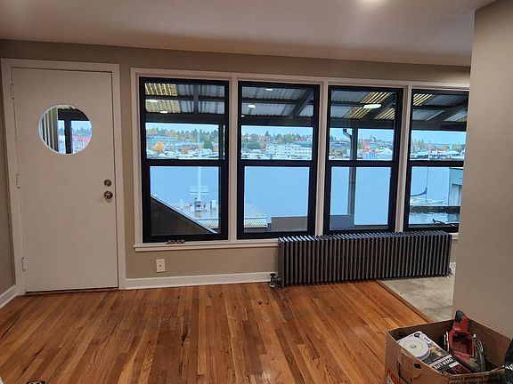 2nd image of 2706 Westlake Ave N APT 10