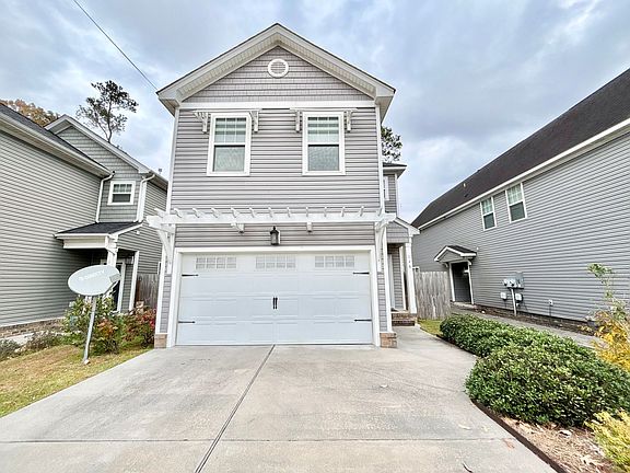 2nd image of 148 S Gum Ave