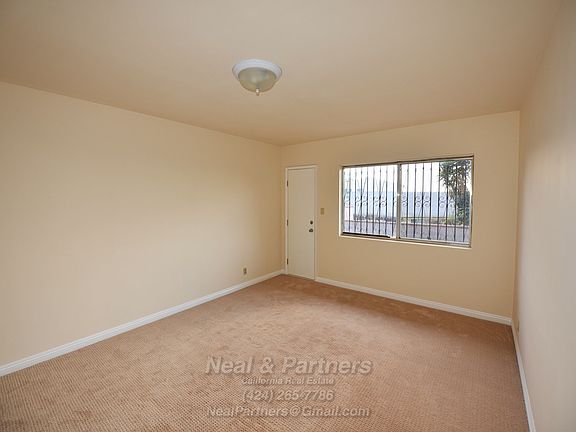 2nd image of 288 Coral View St