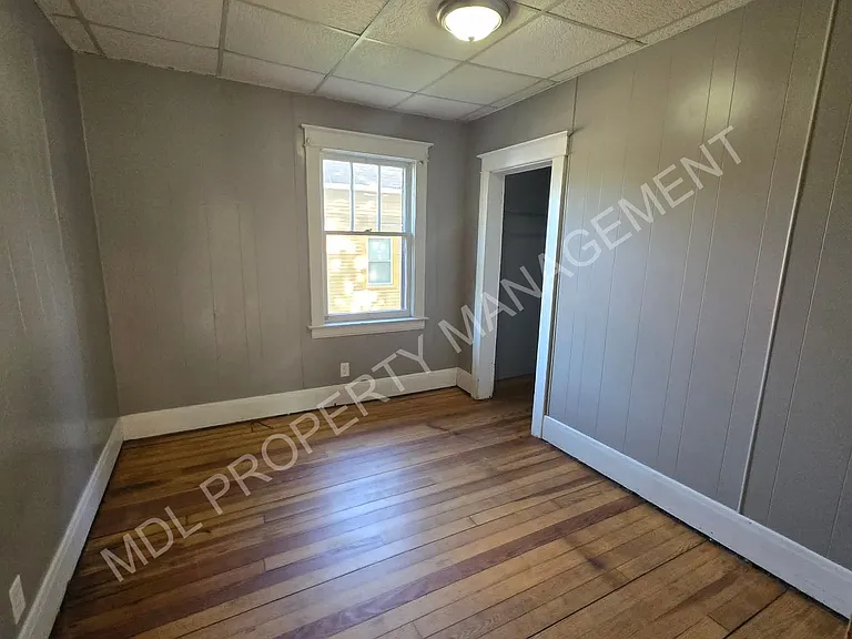 1715 Green St — Photo 9