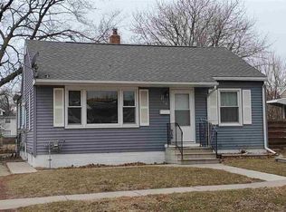 213 Hope Ave, Waterloo, IA 50703