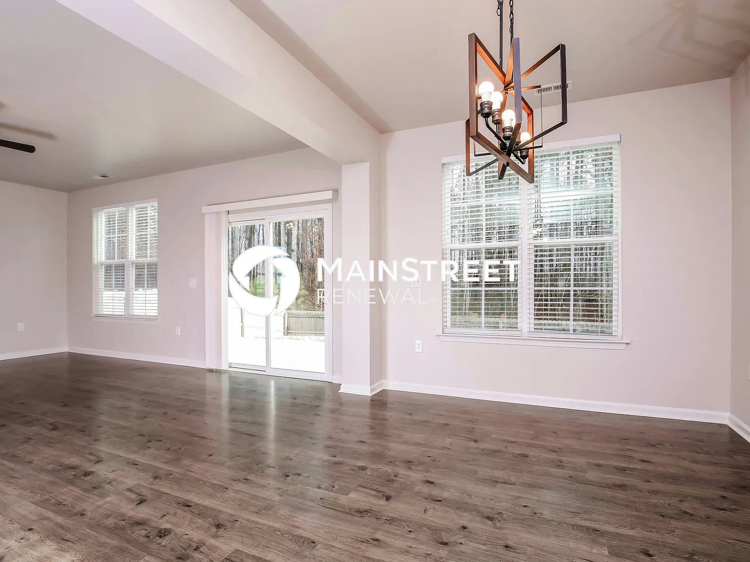 250 Hawksbill Dr — Photo 4