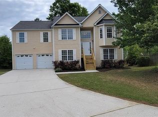 77 Stallion Run, Dallas, GA 30132