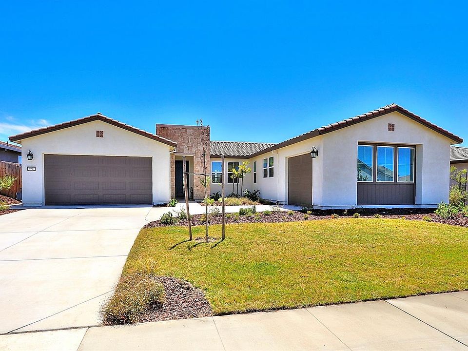 1st image of 2992 Romano Dr
