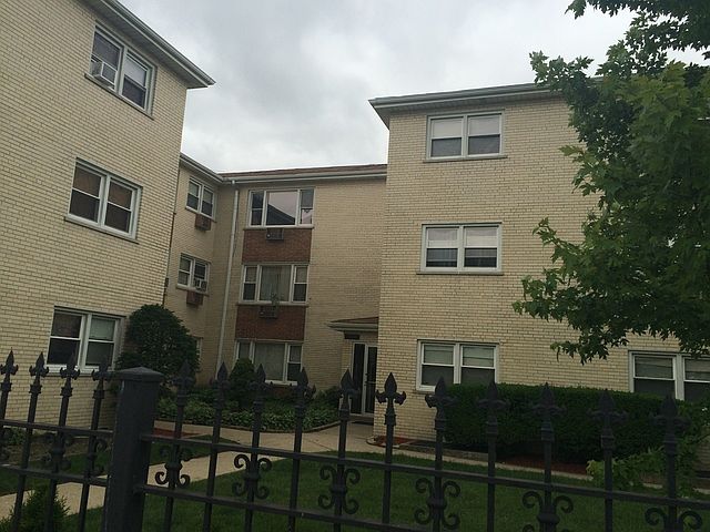 1st image of 3519 N Central Ave APT B3