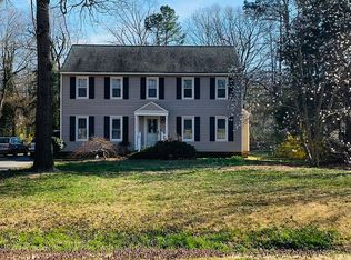 3903 Terjo Ln, Chester, VA 23831