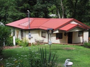 120 Squirrel Dr, Oil City, PA 16301