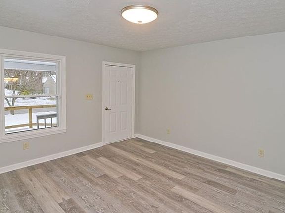 3rd image of 116 Clifton Dr