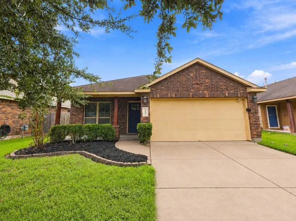 2913 Landing Edge Ln, Dickinson, TX 77539