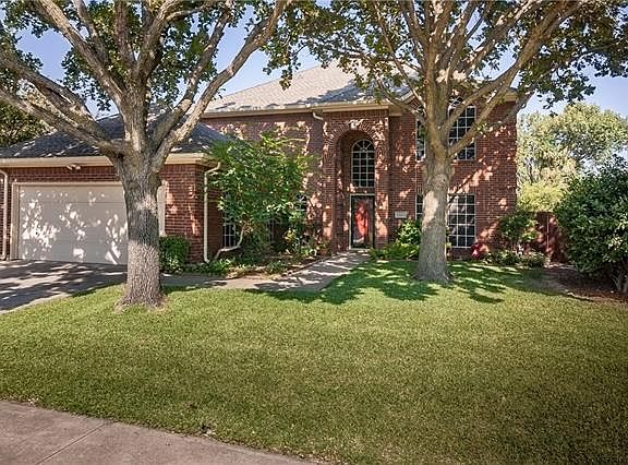 3rd image of 1602 Willow Ln
