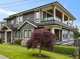 932 Ash St, White Rock, BC V4B 4K1