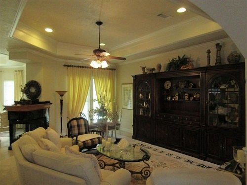 5th image of 6315 Benton Ln