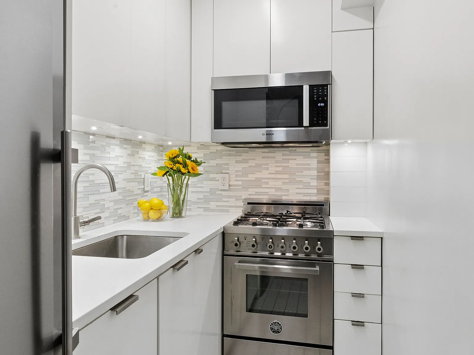 408 West 57th Street — Photo 3