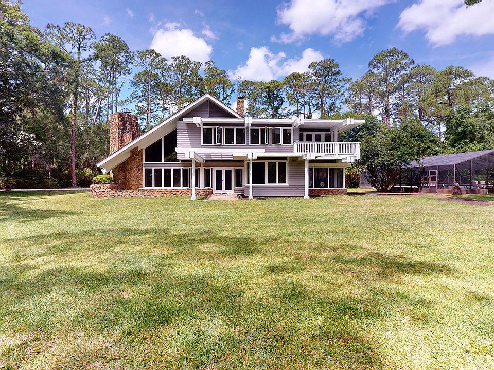 1st image of 2060 Avocado Dr