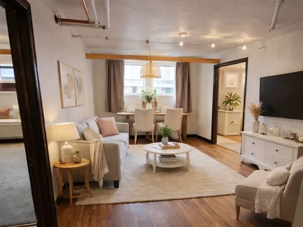 963 N Logan St APT 21, Denver, CO 80203