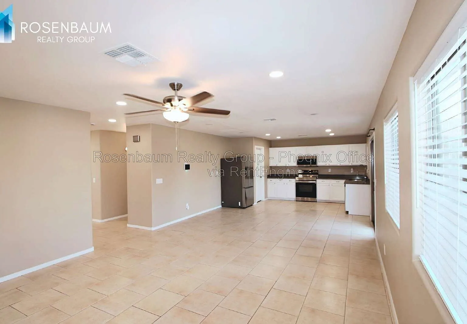4 bed, 2.5 bath, 2281 sqft, $2,099 — Photo 4
