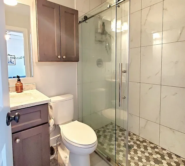 5228-34 S Blackstone / 1424-28 E 53rd St — Photo 14