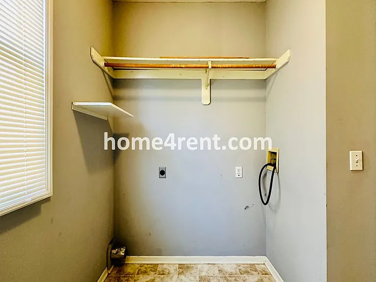 8102 W 144th Pl — Photo 18