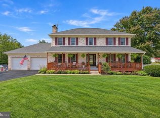 4194 Stepney Dr, Gainesville, VA 20155