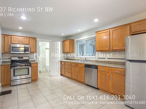 4th image of 937 Richmond St NW