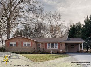 310 S Toria Dr, Statesville, NC 28625