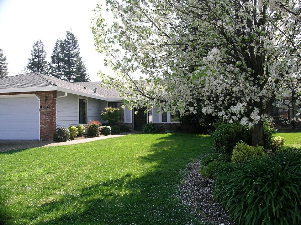1st image of 1729 Meadow Ln