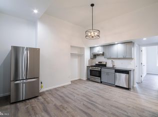 1726 Pine St APT 2F, Philadelphia, PA 19103