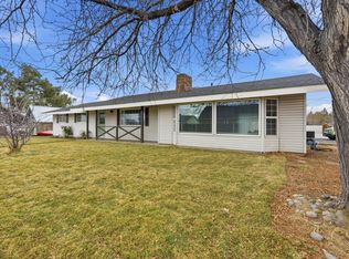 1915 SW 23rd St, Redmond, OR