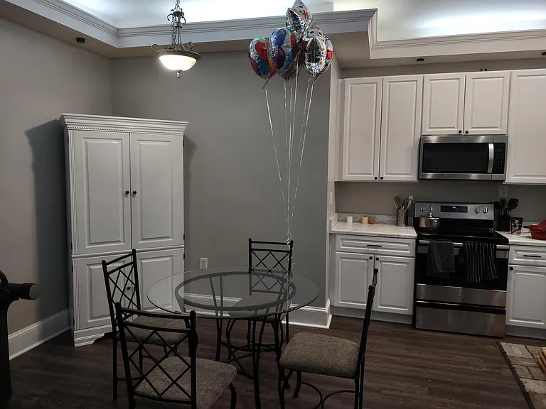 252 Woodcreek Way — Photo 4